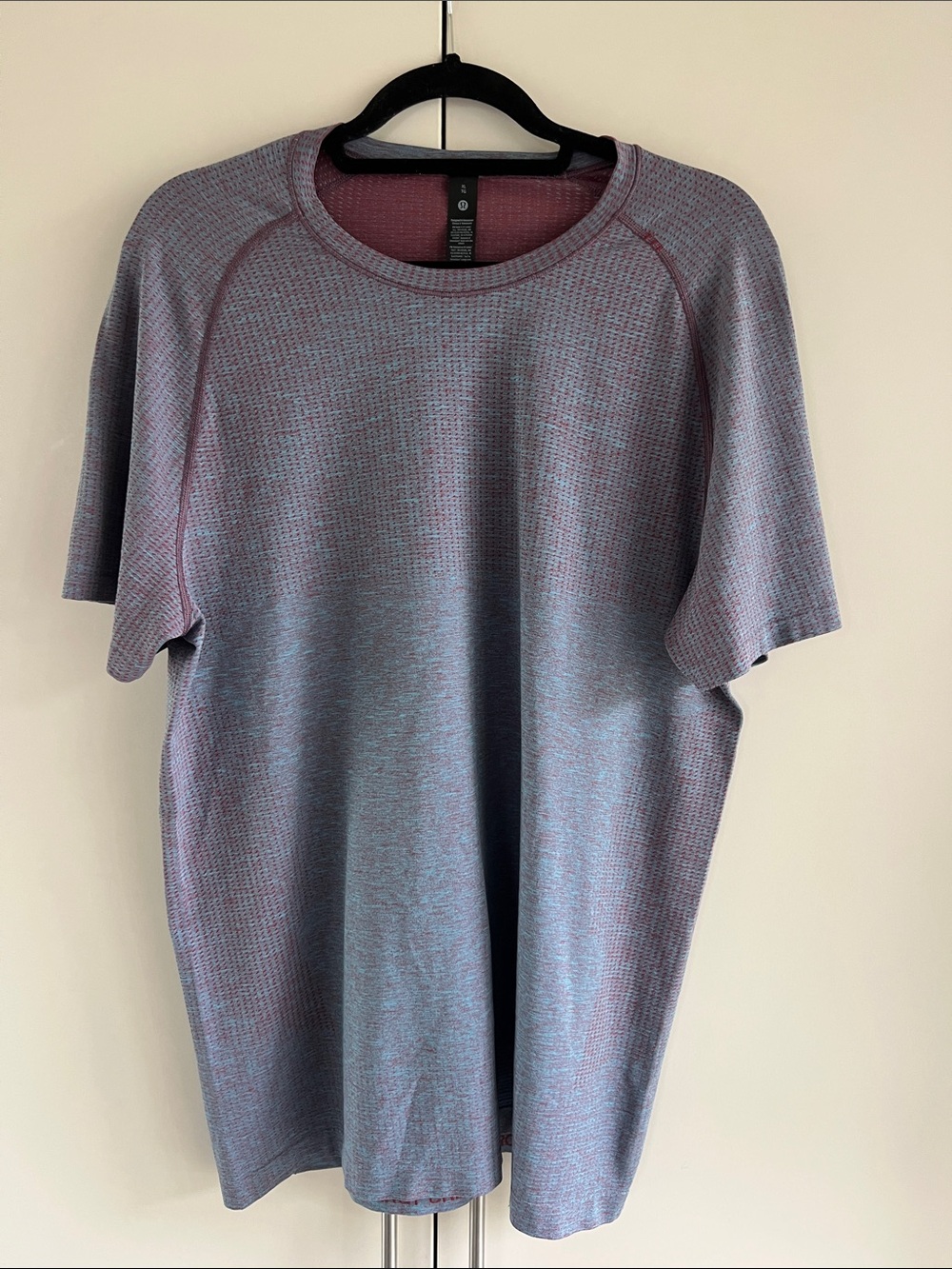 Lululemon Metal Vent Tech Short-Sleeve Shirt EUC
